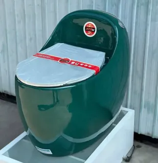 Hình ảnh Bồn Cầu Một Khối Hình Trứng Xanh Lục Bảo Bóng | Thiết Bị Vệ Sinh Bình Dương